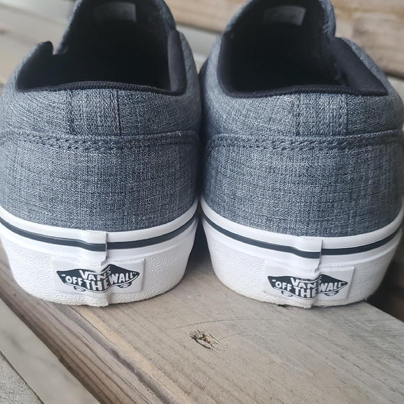 Vans NWOT Men's Asher Gray Slip-On Skate Shoe - Picture 2 of 4